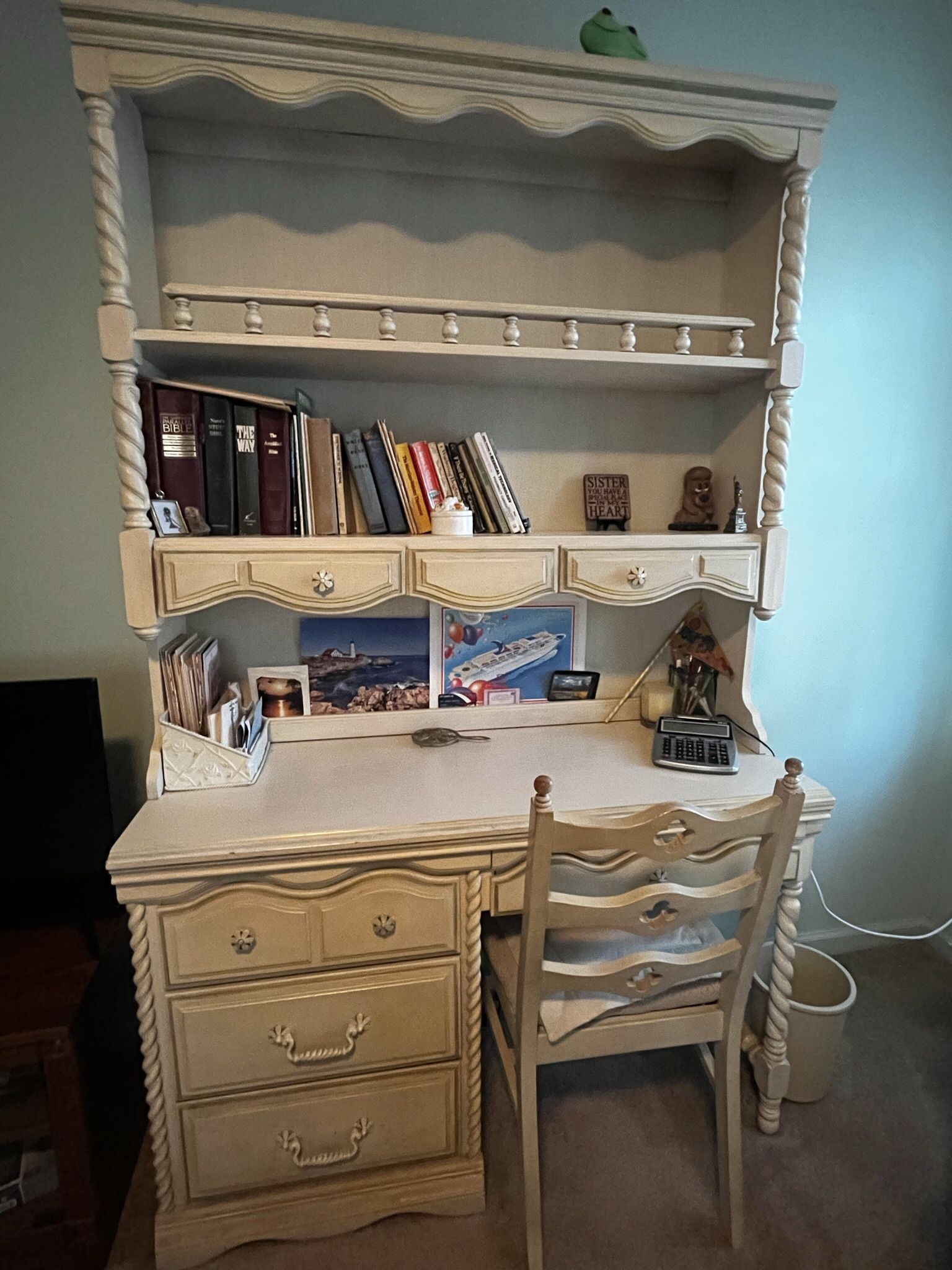 3 Piece LEA furniture Set