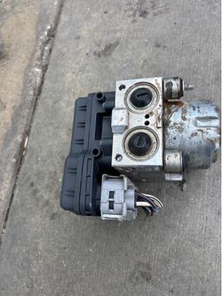 Abs module toyota tundra 06