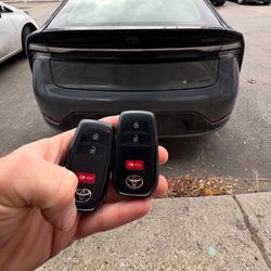 Toyota new key fob Toyota Tacoma key Toyota Camry key Toyota Corolla key Toyota key