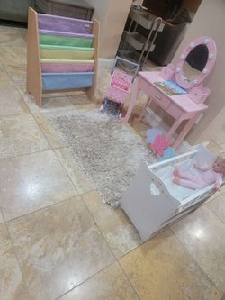 All kids stuff for  85 excent like new  condition