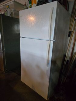 Refrigerator, works great