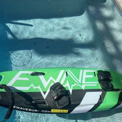E WAVE ELECTRIC SURFBOARD