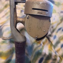 Vintage Shakespear Wondercast With Rod