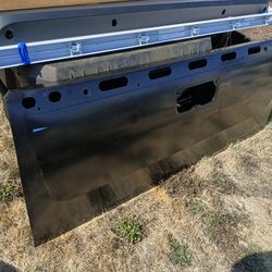 07-13 Chevy Silverado Tailgate 