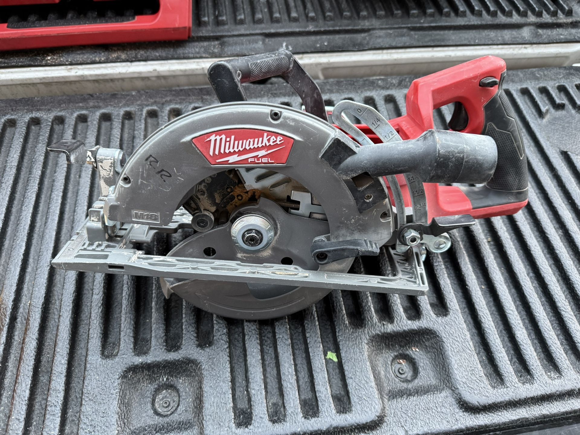 Milwaukee Circular Saw