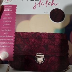 DIY Velvet Yarn Purse