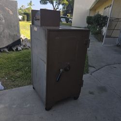 Mosier Safe With Drop 