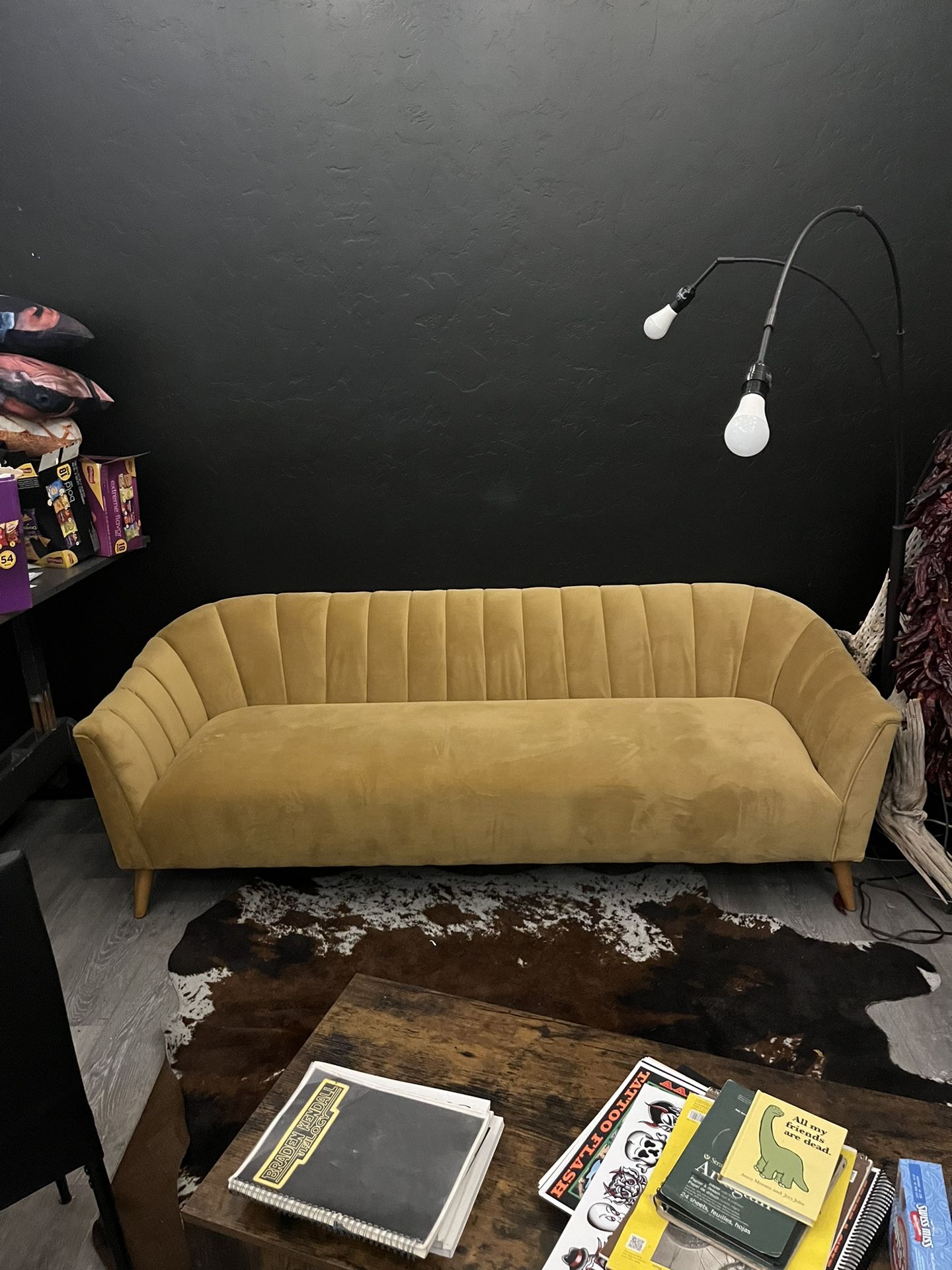 Velvet Sofa for Sale in Tucson, AZ OfferUp
