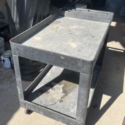 Rubbermaid Commercial Cart