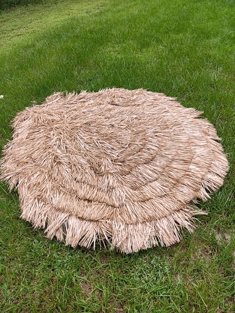 Tiki Umbrella BIG PLASTIC 