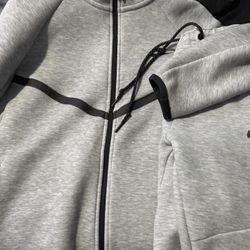 Nike Tech “gray” set