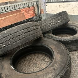 245/75/R16 LT 