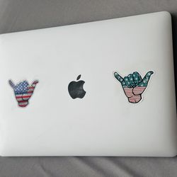 Apple MacBook Pro 13-inch – Intel i7, 16GB RAM