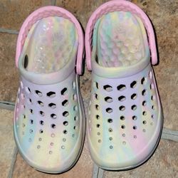 LITTLE Girls Joybee Crocs Size 10/12