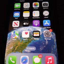 APPLE.iPHONE 13 UNLOCKED 128 GB STORAGE MINT CONDITION. OPEN TO OFFERS