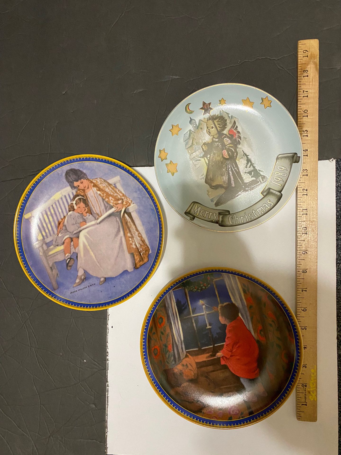 Knowles And Guiding Light Holiday Collectors Plates Lot Of 3