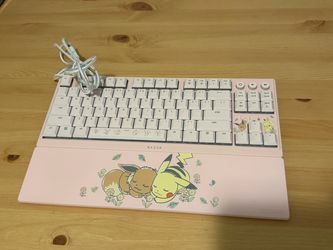 Razer Ornata V3 Tenkeyless Pokemon limited edition Keyboard