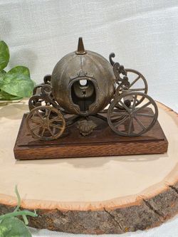 VINTAGE CINDERELLA PUMPKIN CARRIAGE