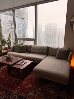 Modern Gray Fabric Sectional Sofa with Chaise