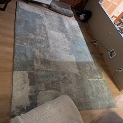 Large Rug 