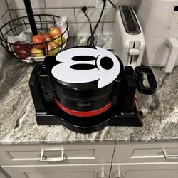 Mickey Mouse Waffle Maker