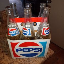 6 Vintage Pepsi bottles in box