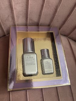 Estée Lauder Perfectionist duo gift set.