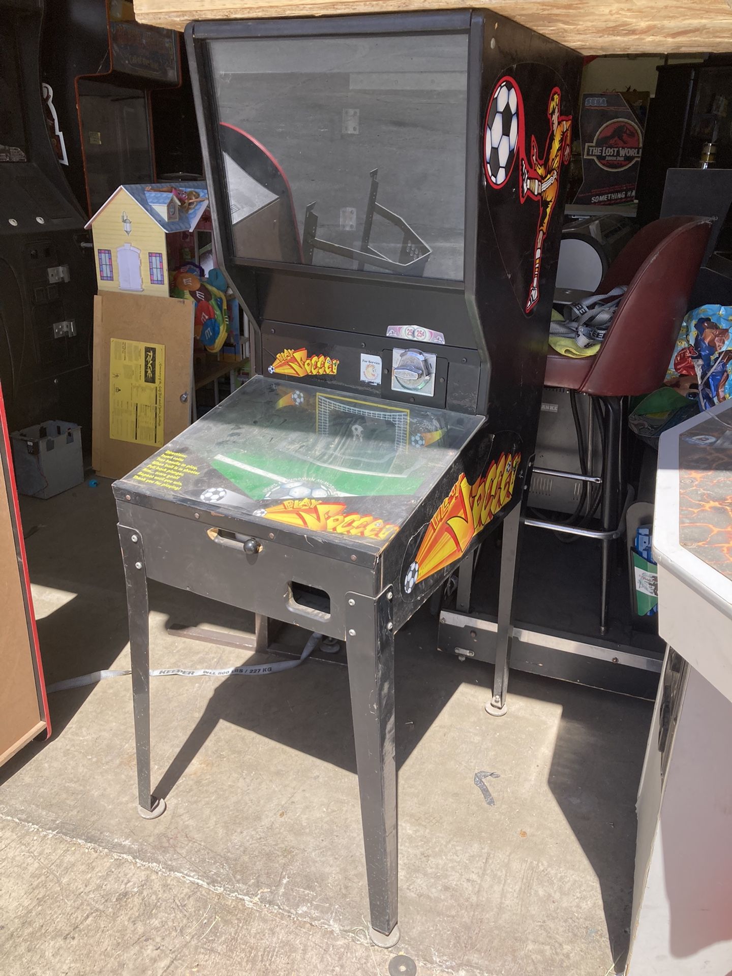 Arcade 2 inch bouncy ball redemption game