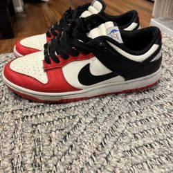 Nike Dunk Low NBA Chicago 75th Anniversary Size 9.5