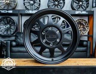 17” 6x5.5 Method 316 in Matte Black !!