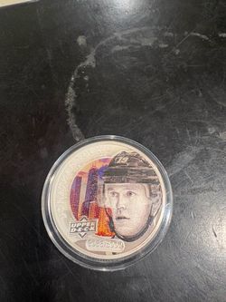 Upper Deck Jonathan Toews Limited Edition Coin