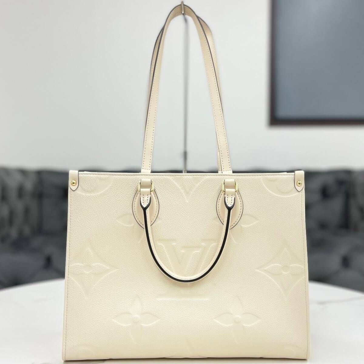 Louis Vuitton Empreinte On The Go MM 2way Cream