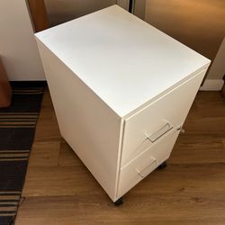File Cabinet, Metal 2 Drawer