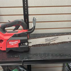 Milwaukee Chainsaw