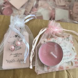 Baby shower favors