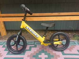 Strider balance Bike 12 yellow