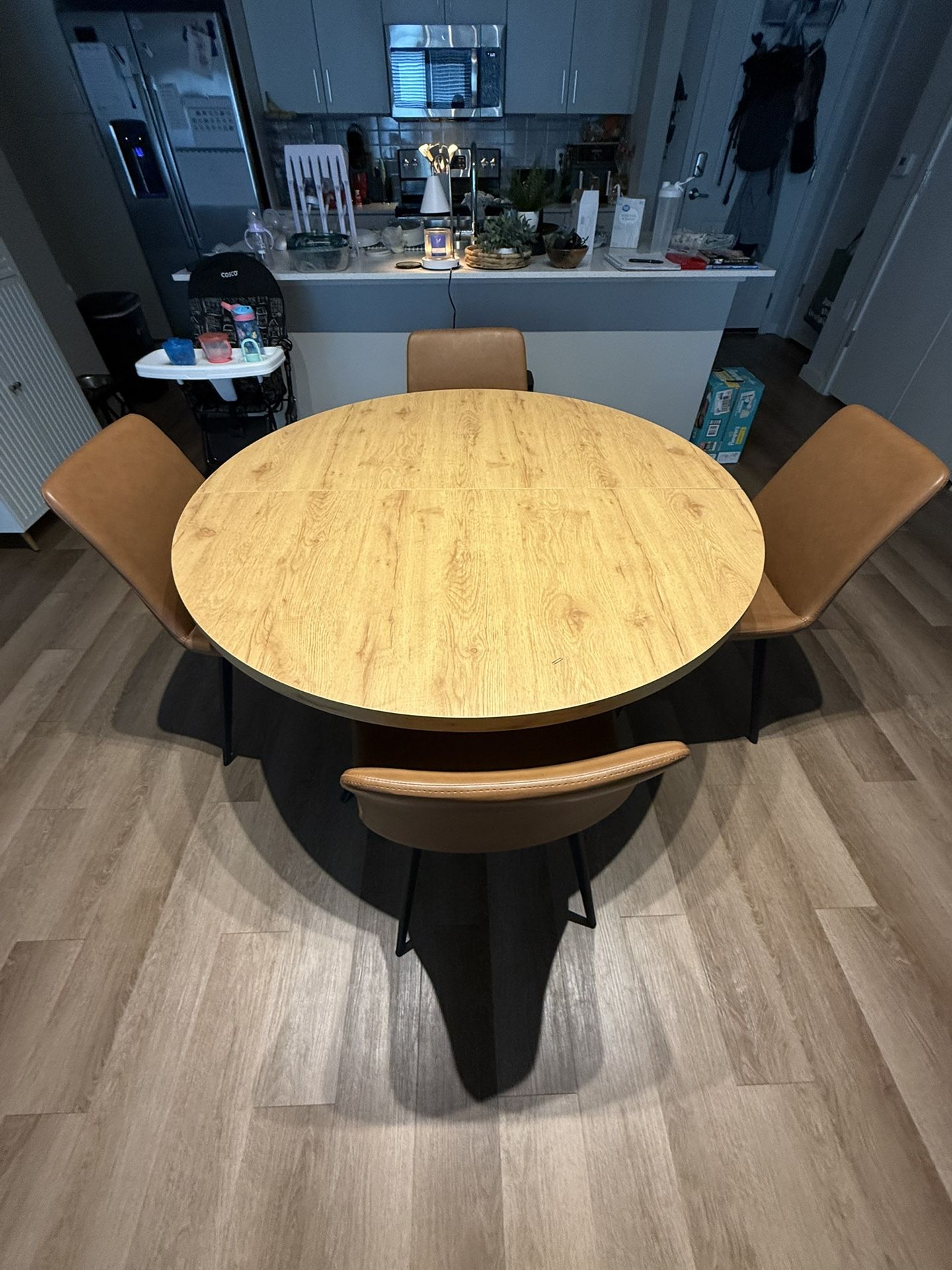 Kitchen Table and Chairs