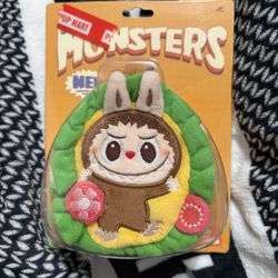 $35 If Pickup CAN SHIP Labubu The Wacky Mart Series - Sandwich Mini Bag