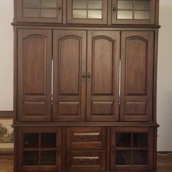 Old Cannery Entertainment Center