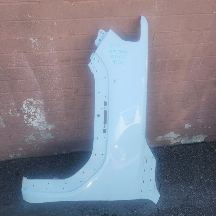 2020 2021 2022 2023 2024 Gmc Sierra HD 2500 Fender Part