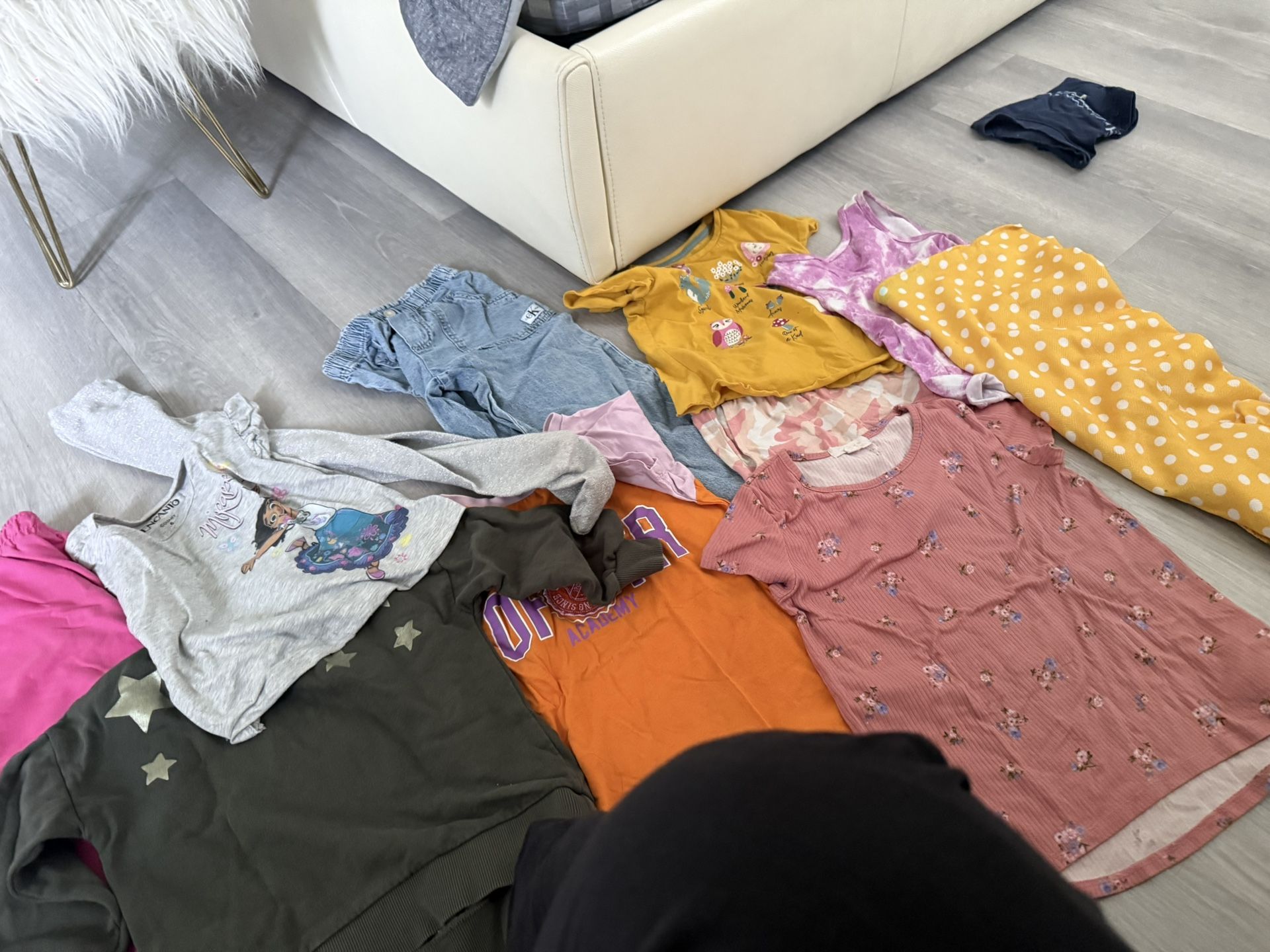 All Of These Shirtsand Pants Size 4 To 5 For 5 Dollars