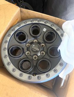2025 oem ford raptor bead lock wheels