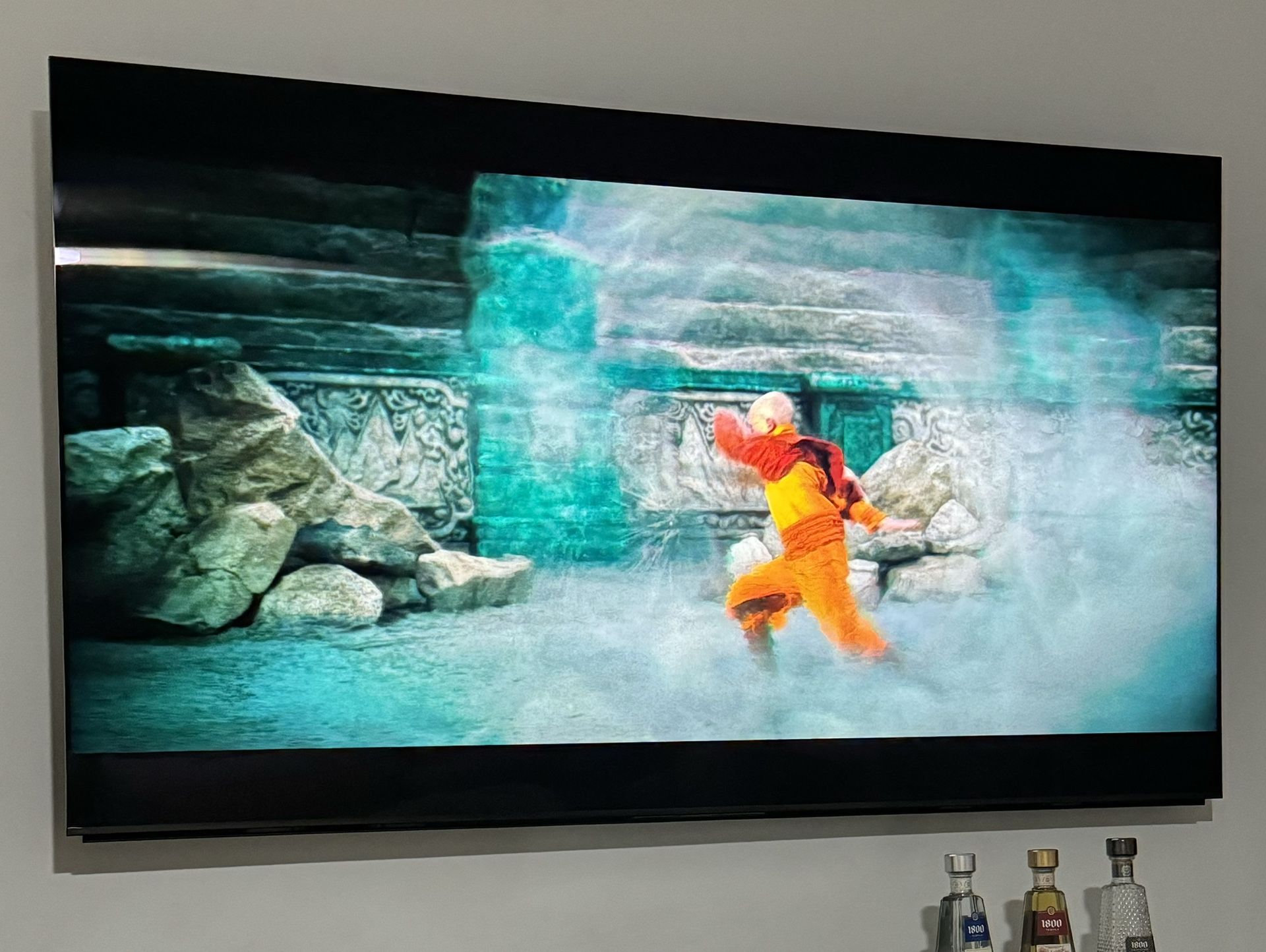 Sony X93L 85”
