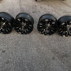 Rims For Ford Truck 8 Logs It’s Been Essentially Used For For F250  And Its Going For  $350 Dollars Roughly! :)