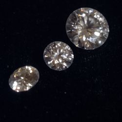 Diamonds Totsl 1.30 Ct.