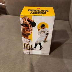 Manny machado Bobble Head TRADE