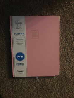 Planner only used one page like new