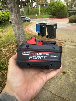 Milwaukee M18 REDLITHIUM FORGE XC8.0 Battery