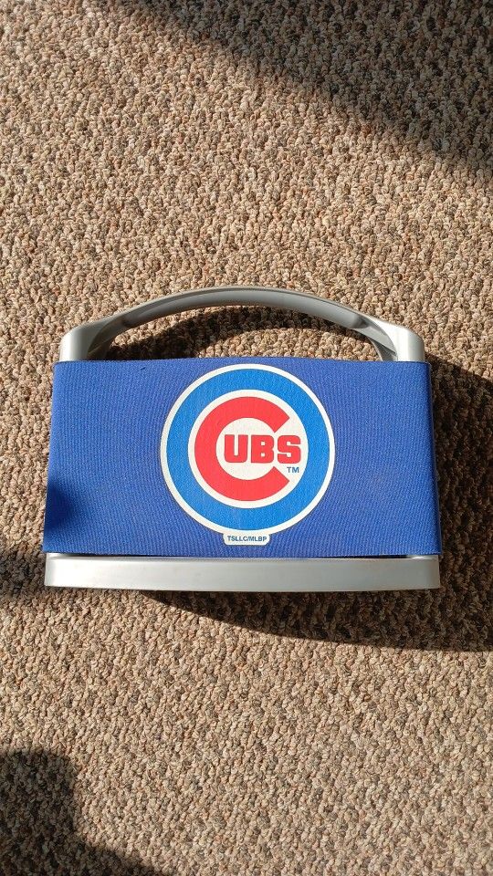 Cub 6pack Cooler/Holder