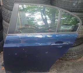 07-12 BMW 328i Sedan Driver Left Rear Door